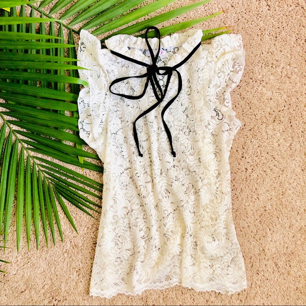 🛑 SOLD 🛑 Agaci Sheer Lace Blouse